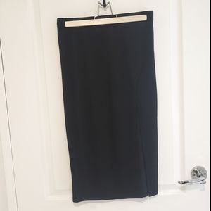 Black skirt w/side slit